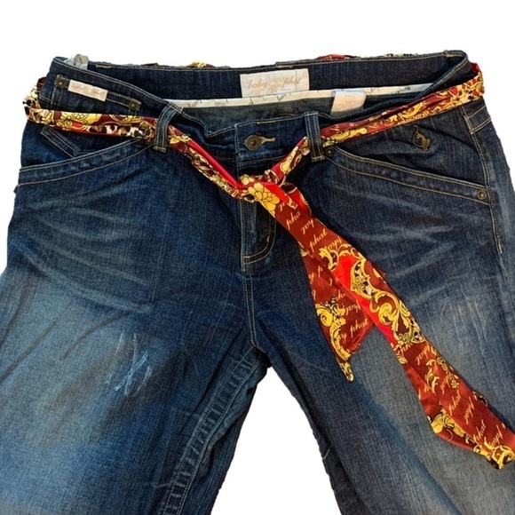 Baby Phat Y2K Denim Capri Low Rise Red Satin Cropped Jeans Size 13 - Picture 2 of 11